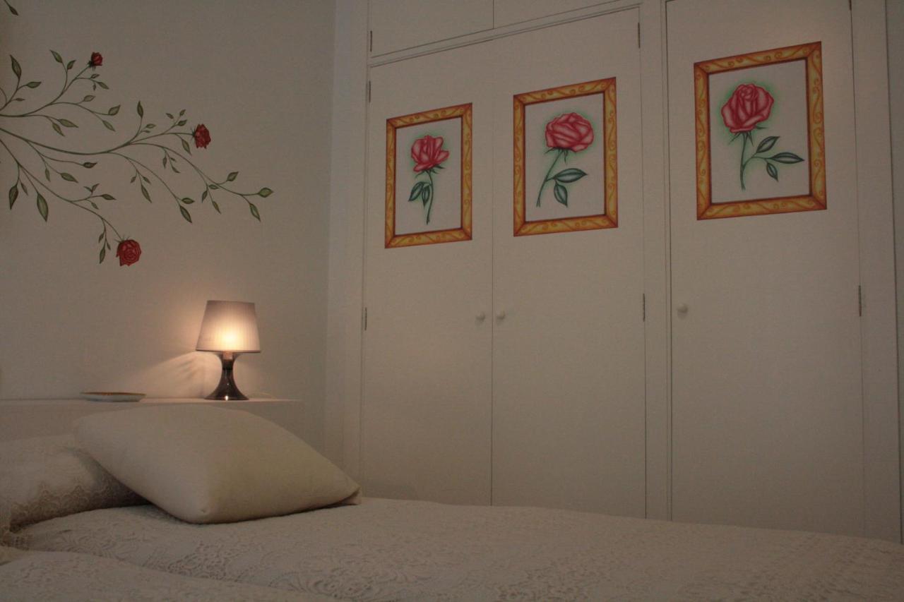 Apartamentos La Casa Pintada Caces Kültér fotó
