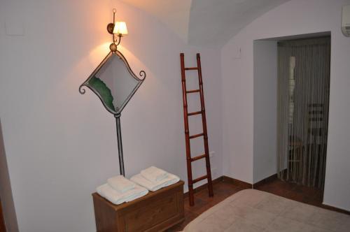 Apartamentos La Casa Pintada Caces Kültér fotó